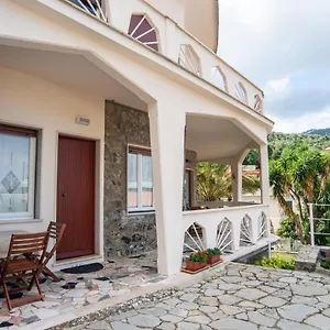  Apartment Arcobaleno Italien